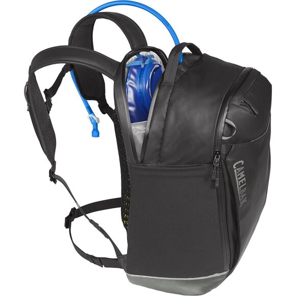 CamelBak H.A.W.G. Commute 30 Bike Backpack with Weatherproof Laptop Sleeve Black - Picture 2 of 12
